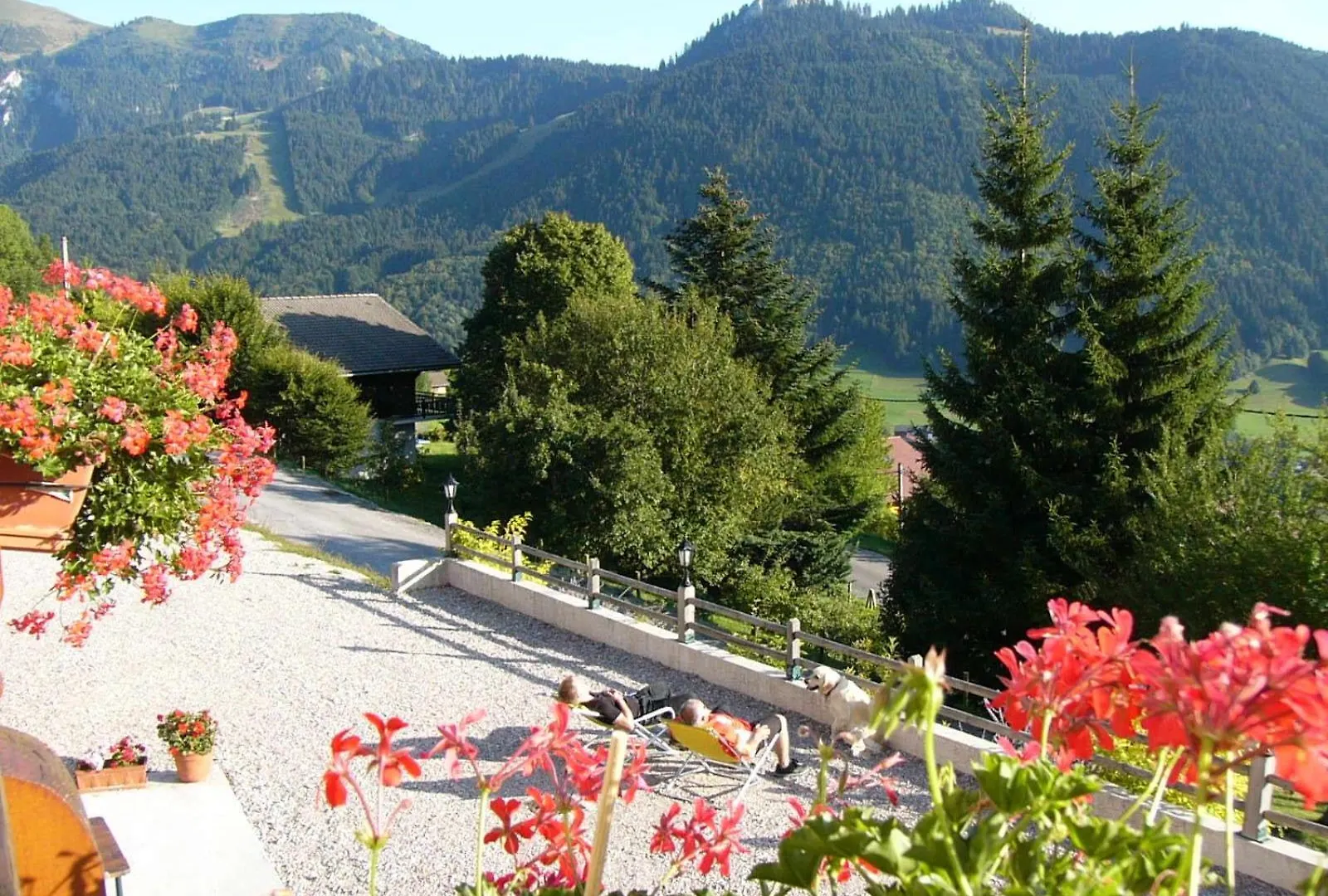 Chalet Titlis Bernex Alojamento de Acomodação e Pequeno-almoço